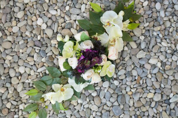 Bloemstuk hortensia paars 55cm